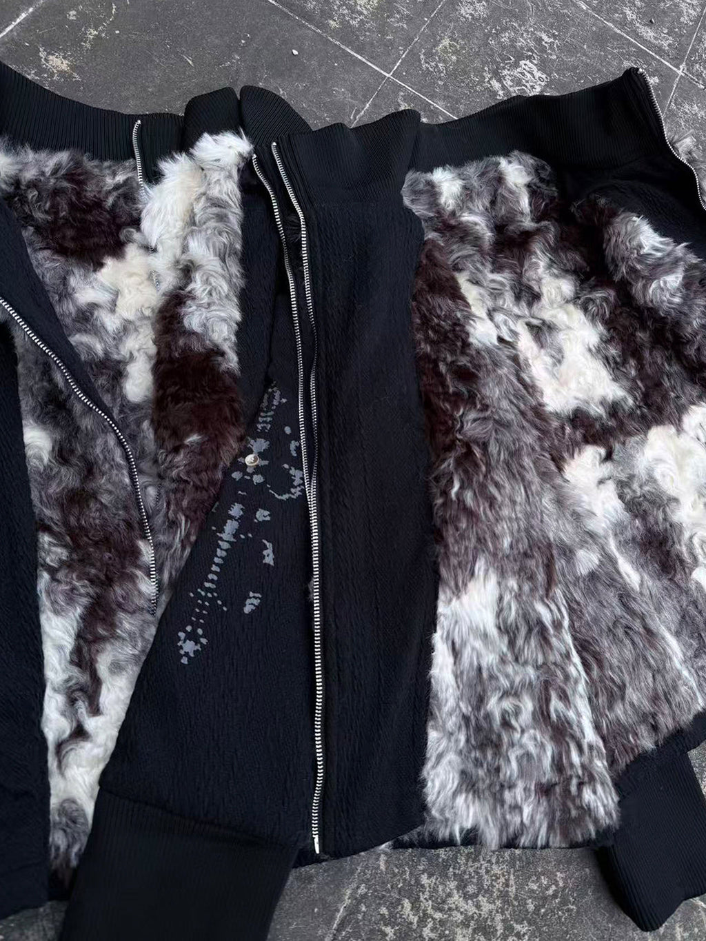 PAIKI Cross Rope Cow Print Knit Jacket