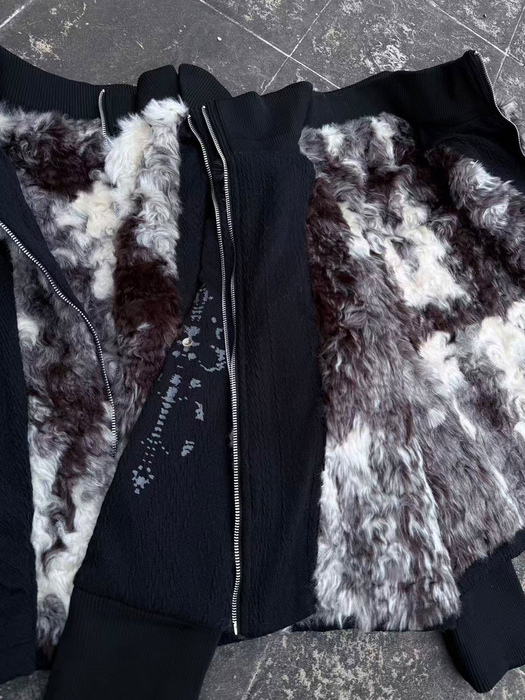 PAIKI Cross Rope Cow Print Knit Jacket