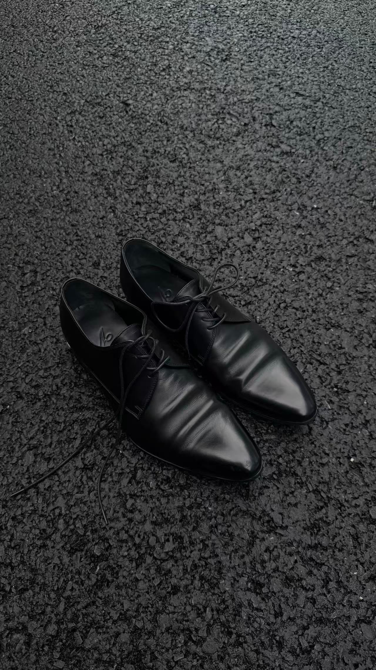 Lace-Up Pointed Derby Shoes