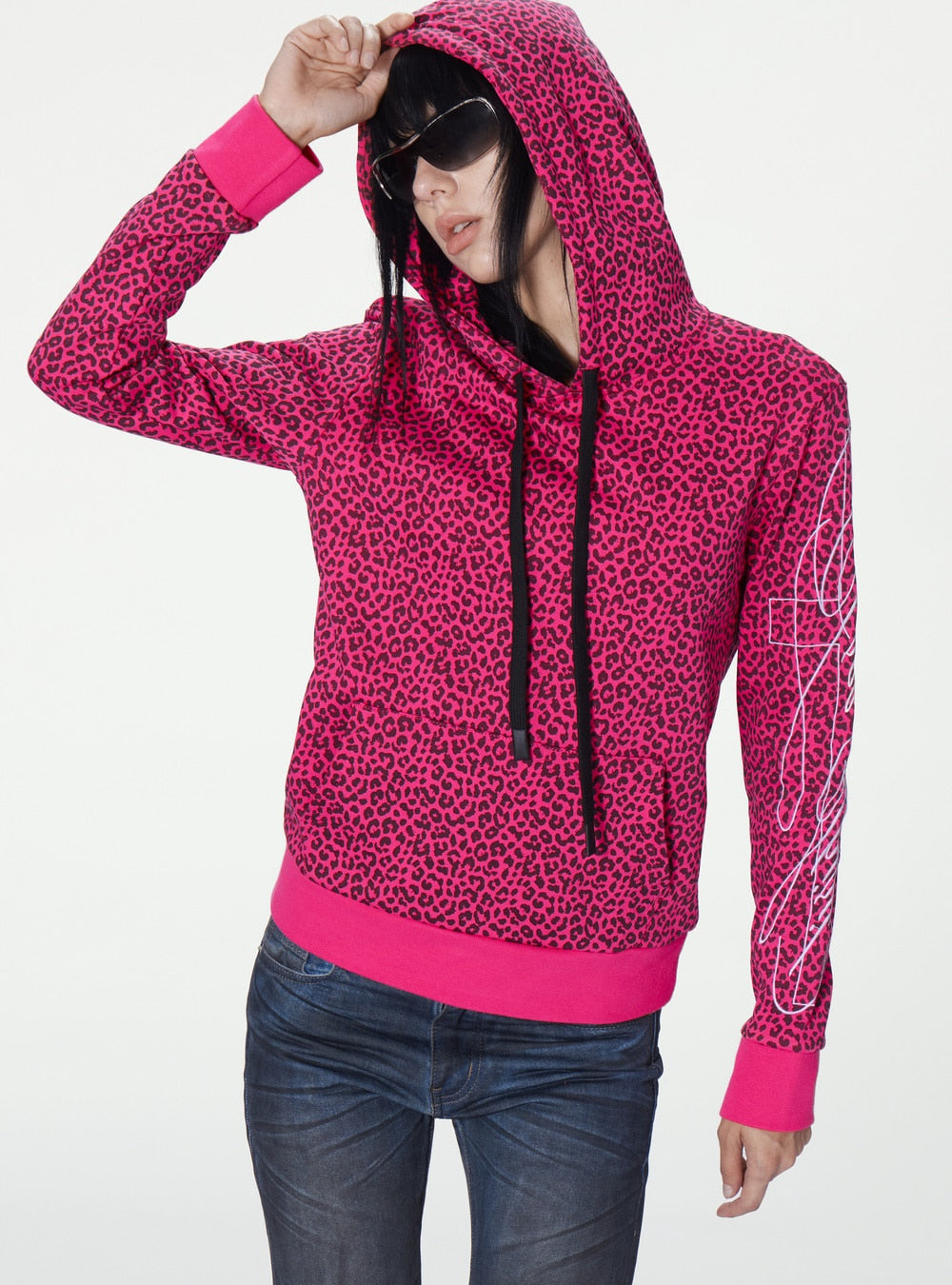 Pink leopard embroidery slim fit hoodie
