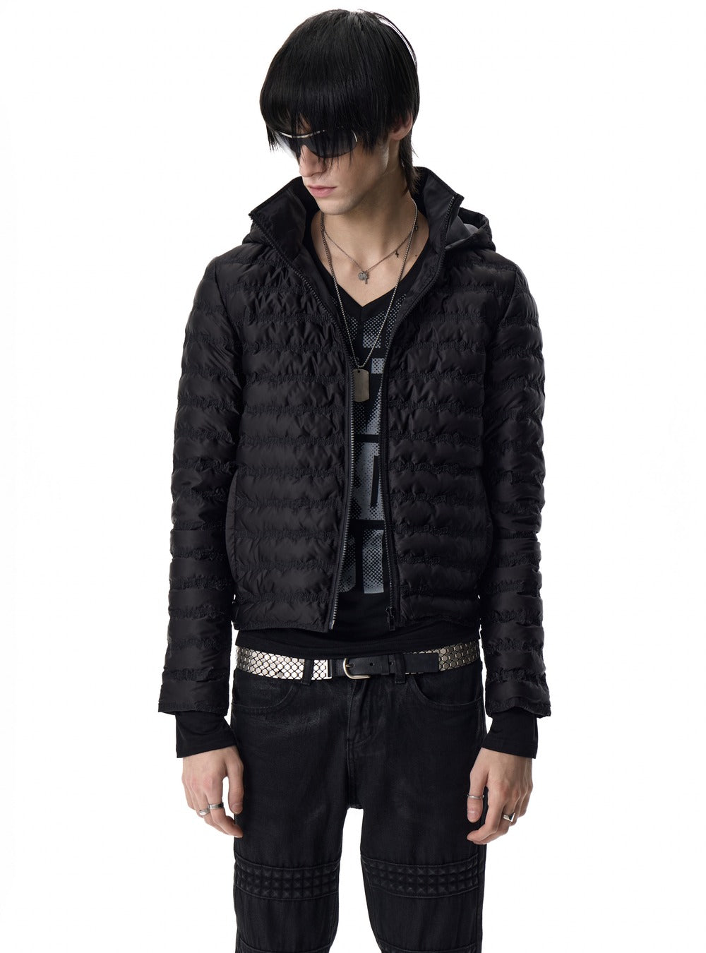 Wave quilted hooded jacket detail