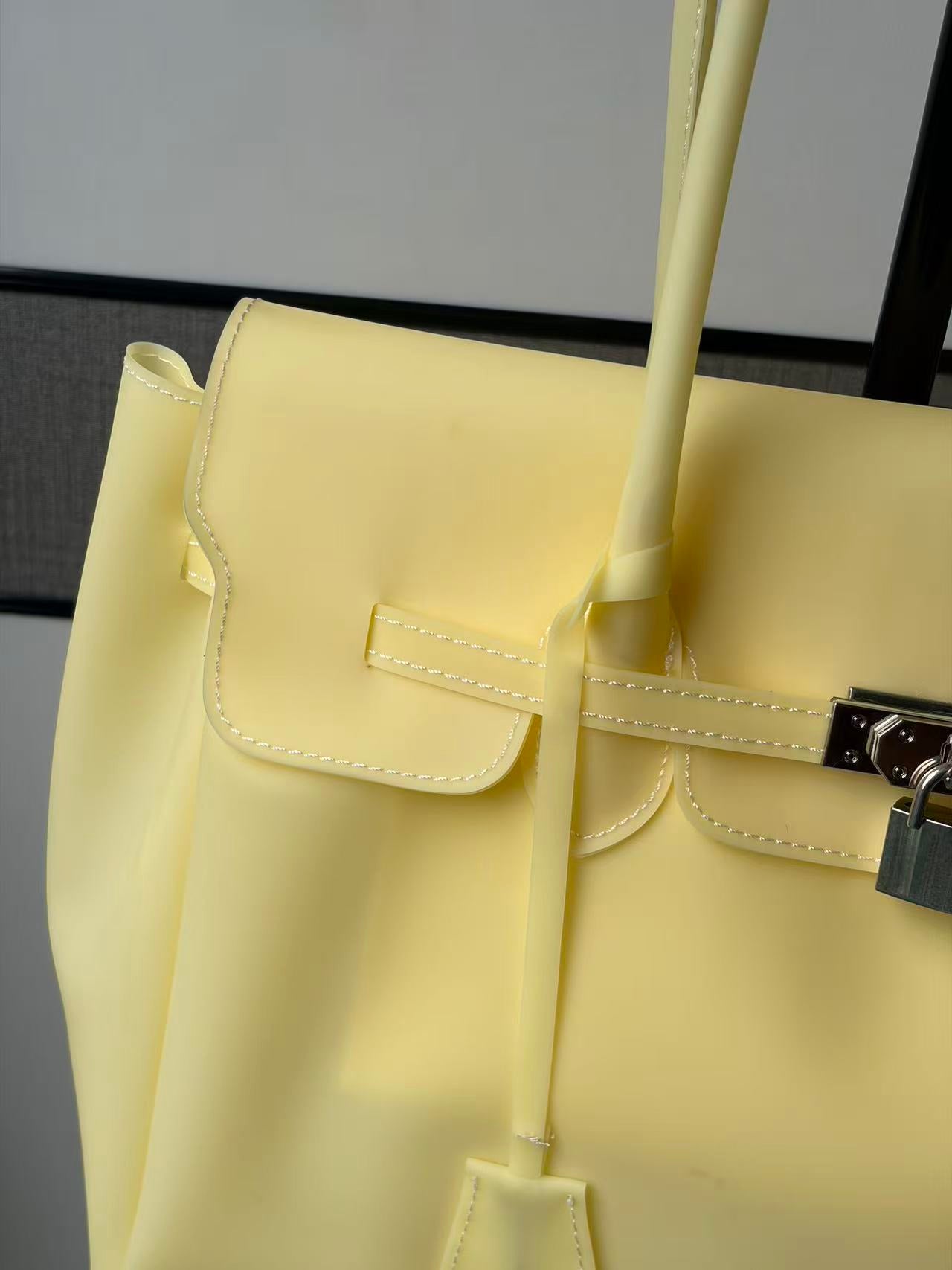 SAMPLE SALE