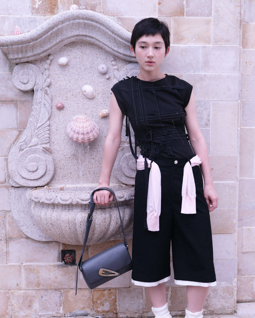 Flat Hairpin Shoulder Bag detail