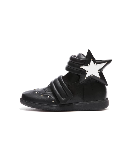 Bootleg Star Patch Round-Toe Skate Shoes