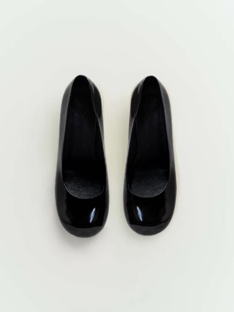 Black Patent Leather Wedge Heel Shoes