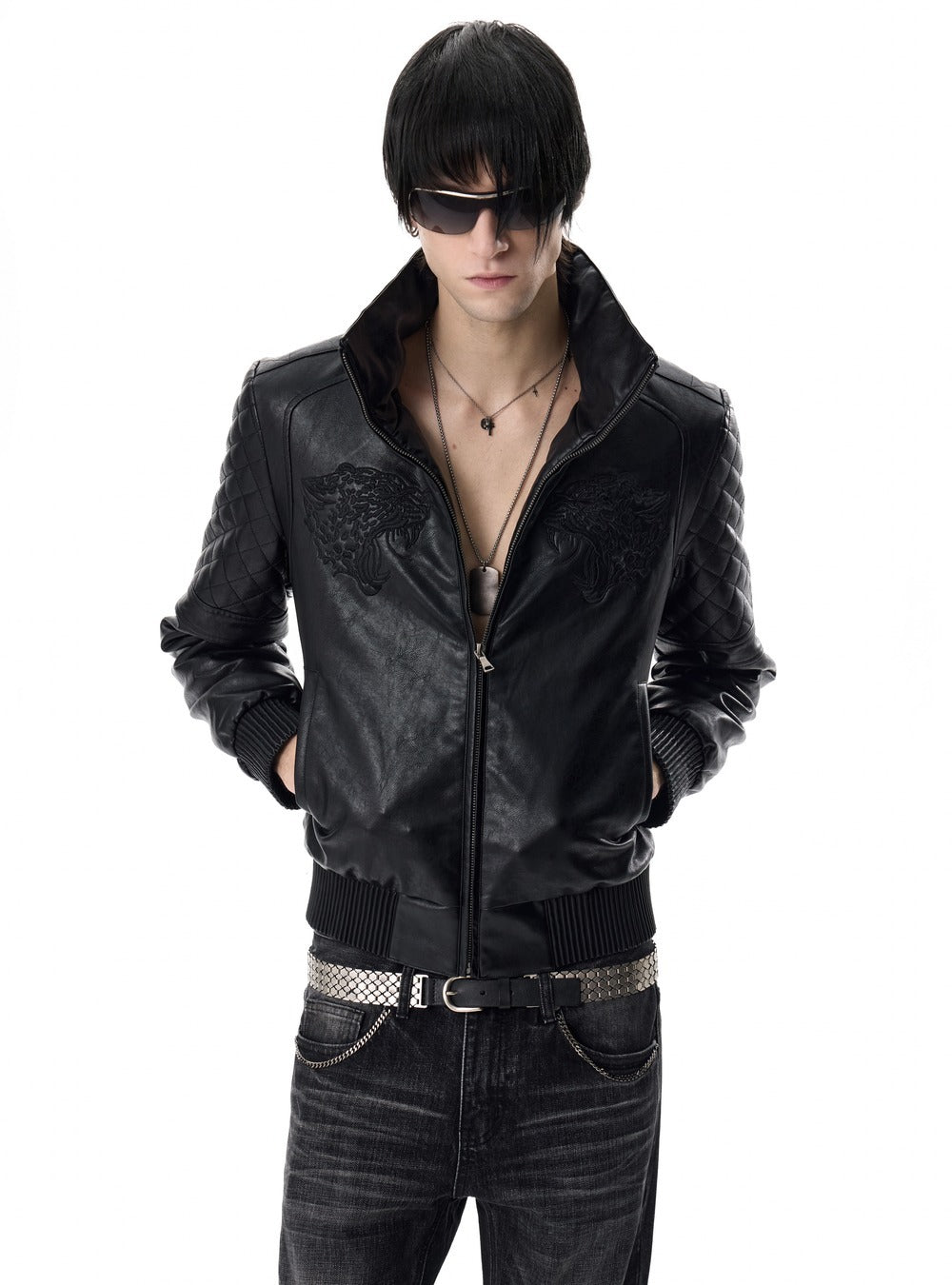 Tiger embroidery quilted bomber jacket in black