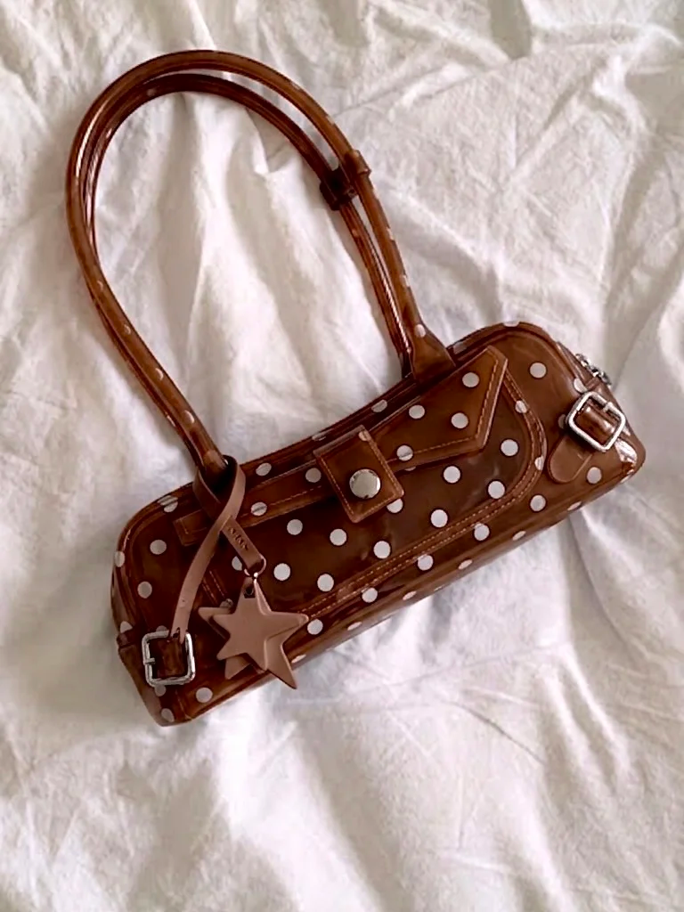 Jelly Frikin Dotty Baguette