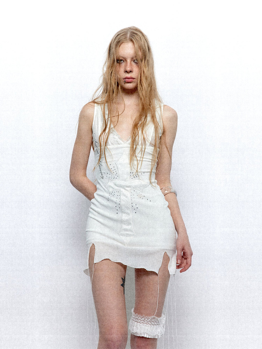 [G009] Cross drill sundress