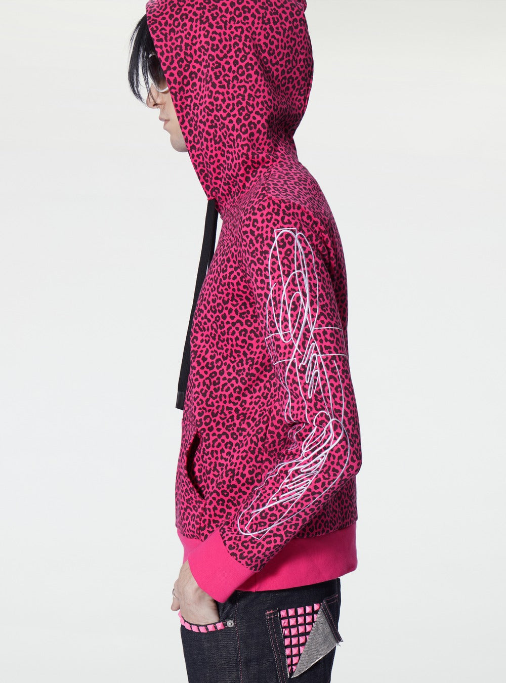 Pink leopard hoodie styled