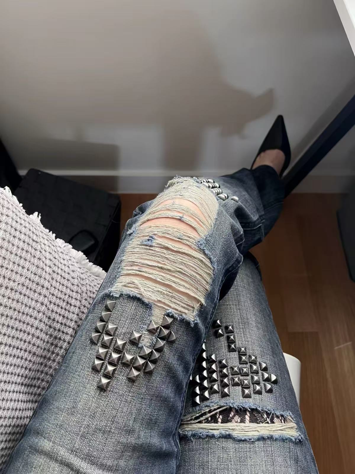 Vintage Studded Distressed Jeans