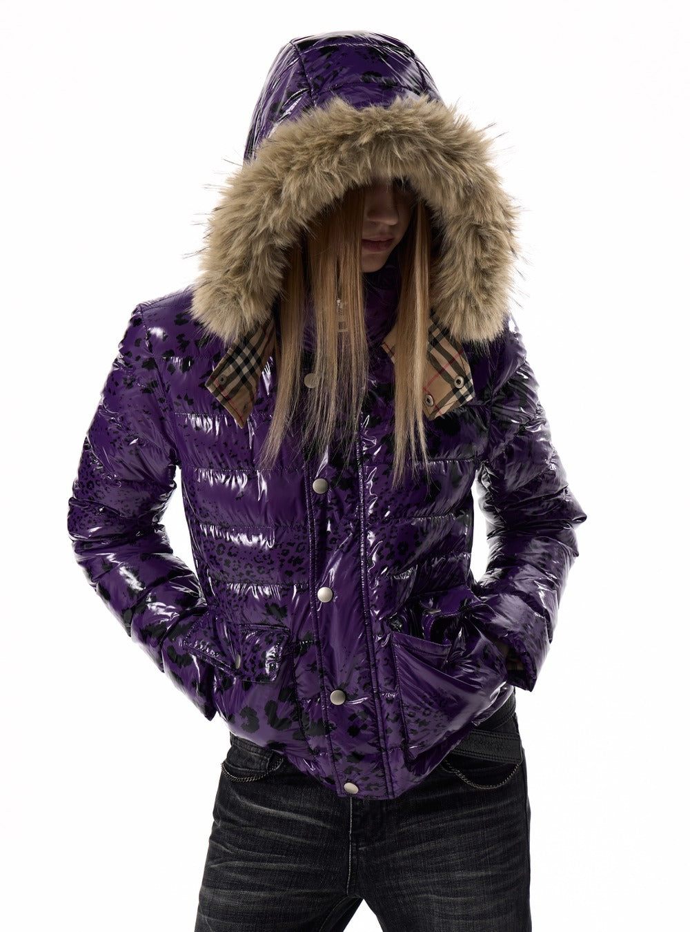 Leopard glossy padded jacket detail