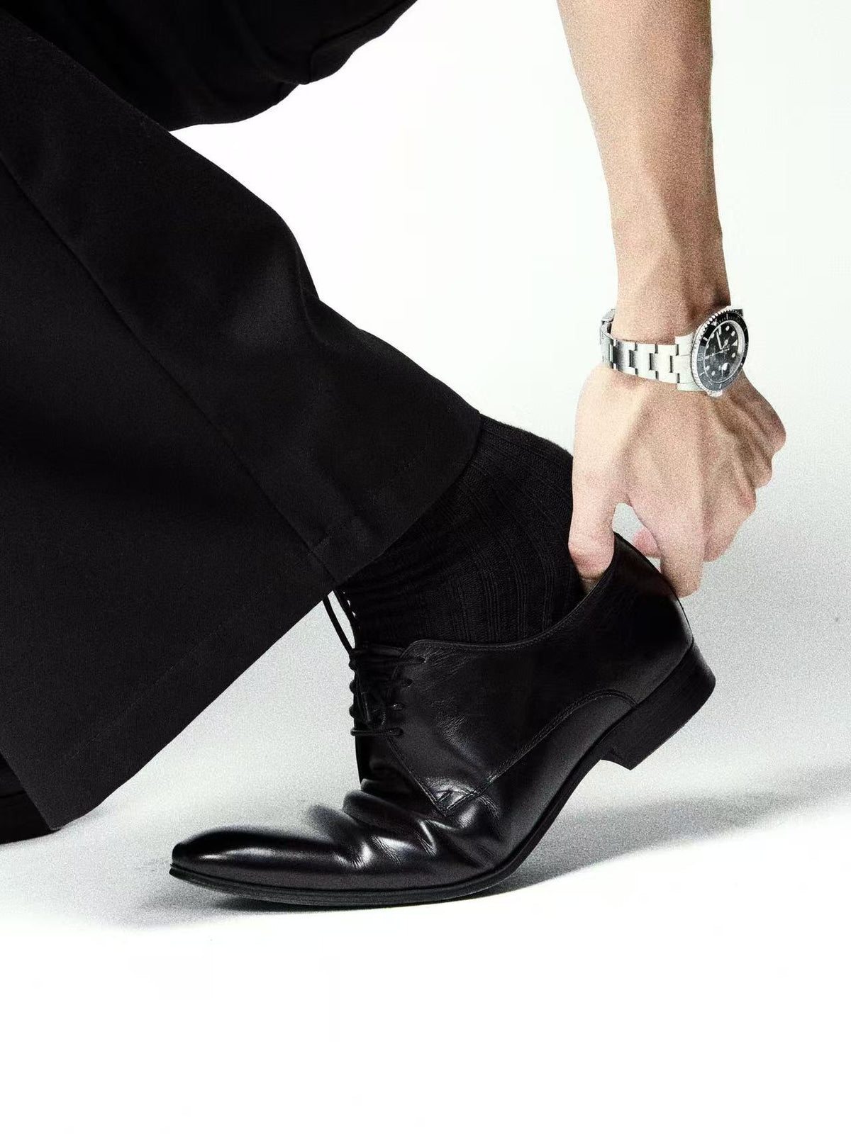 Lace-Up Pointed Derby Shoes