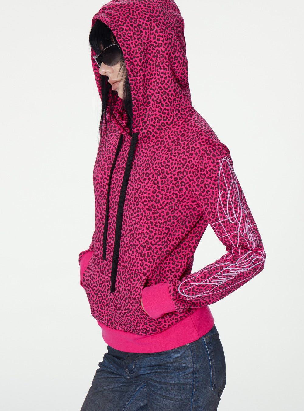 Pink leopard hoodie detail