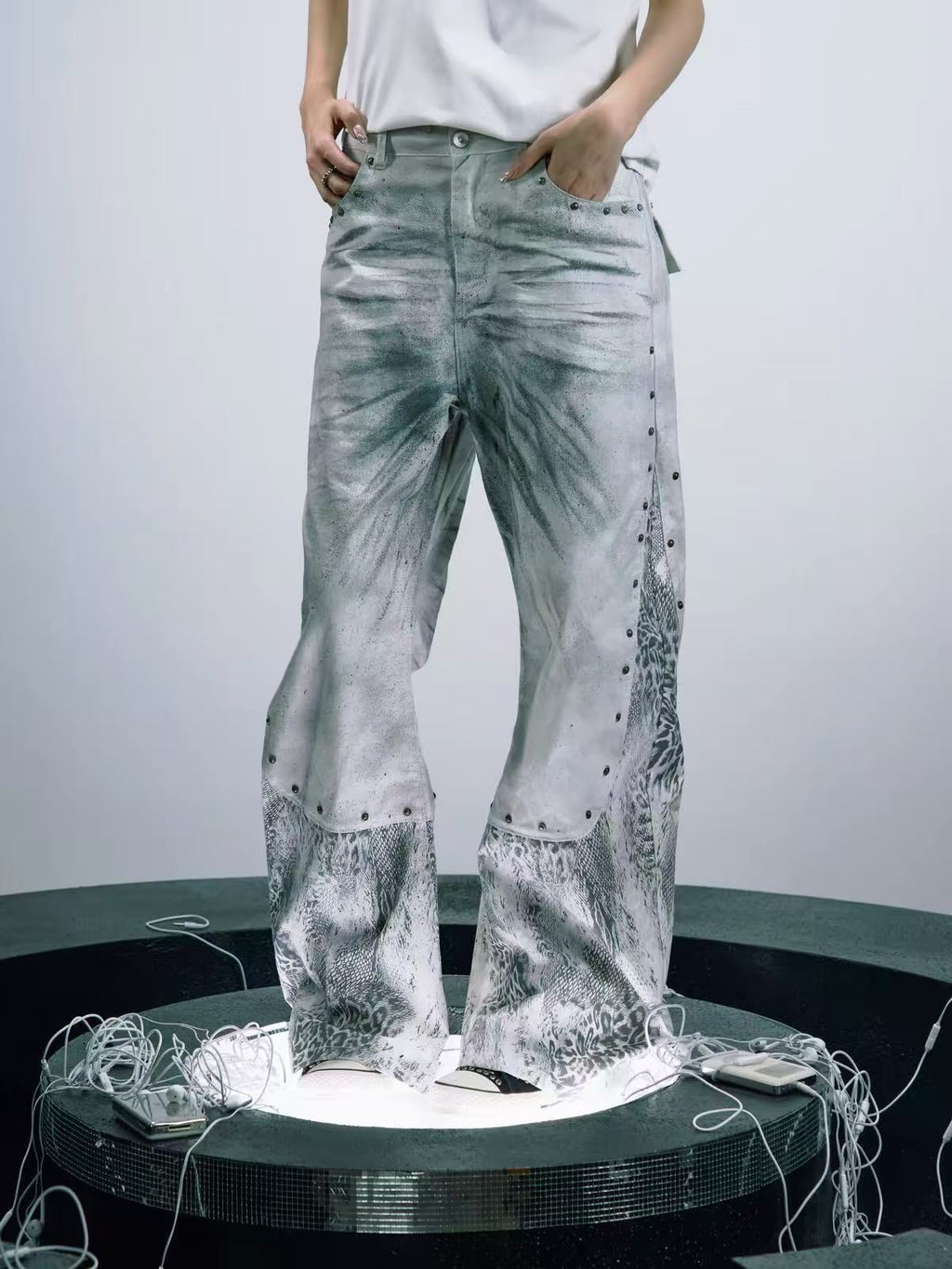 PAIKI Python Effect Leopard Print Straight-Leg Jeans