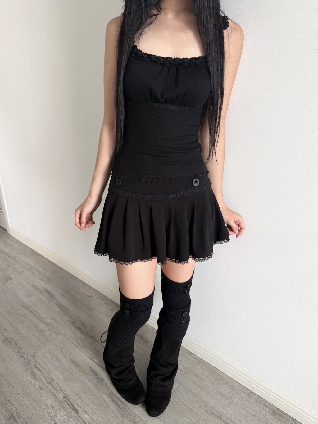 Black Rose Lace Cami Top – Slim Ribbed Dark Coquette