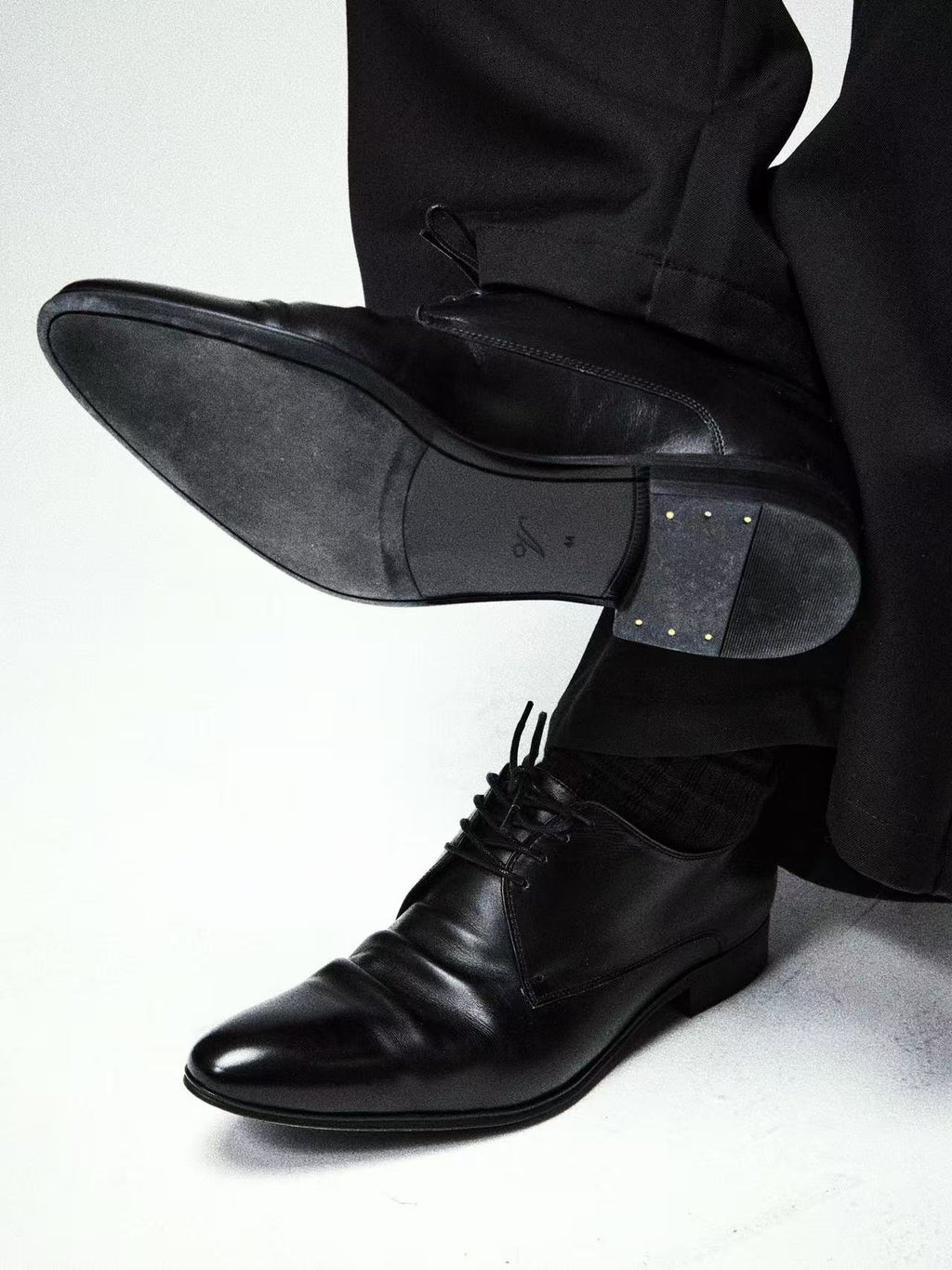 Lace-Up Pointed Derby Shoes