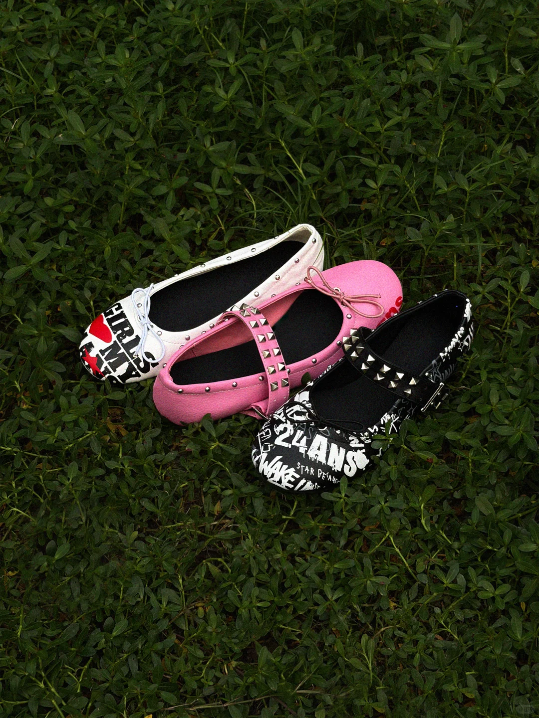 24ANS STUDDED GRAFFITI MARY JANE BALLET FLATS