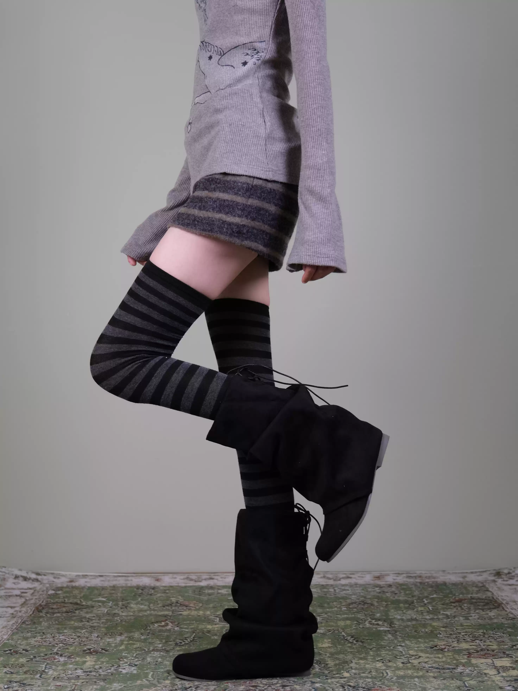 Retro Striped Over-the-Knee Socks - Grey & Black Y2K Thigh-High Socks