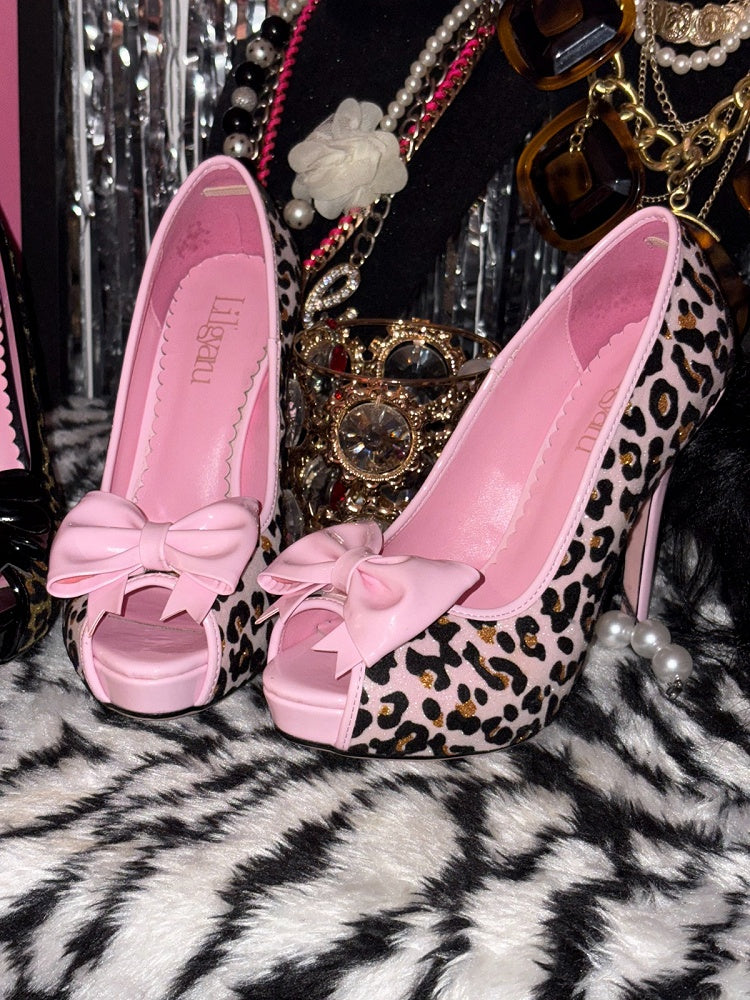Gyaru platform high heels with flocked upper, fish mouth and leopard print