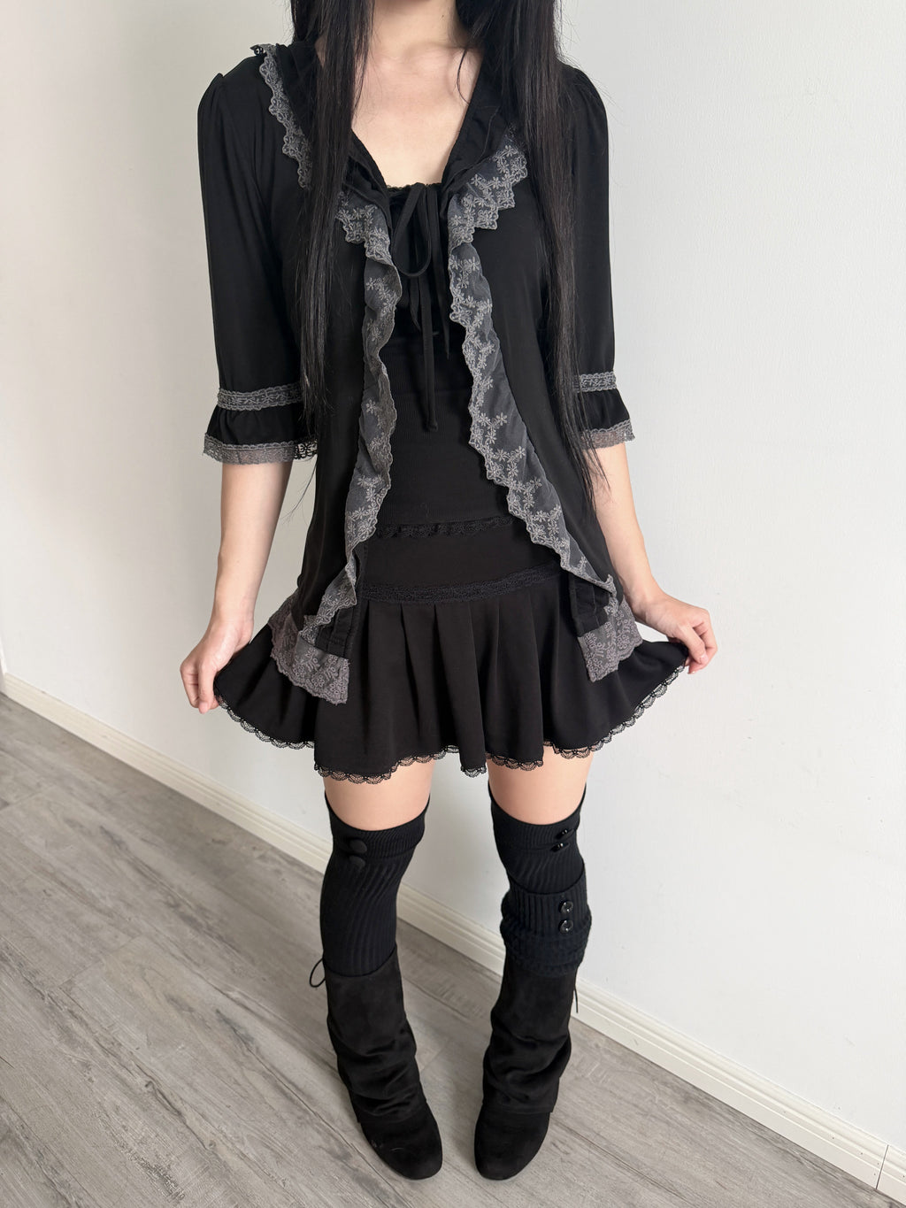 Layered Frill Lace Tie Cardigan – Dark Coquette, 3/4 Sleeves