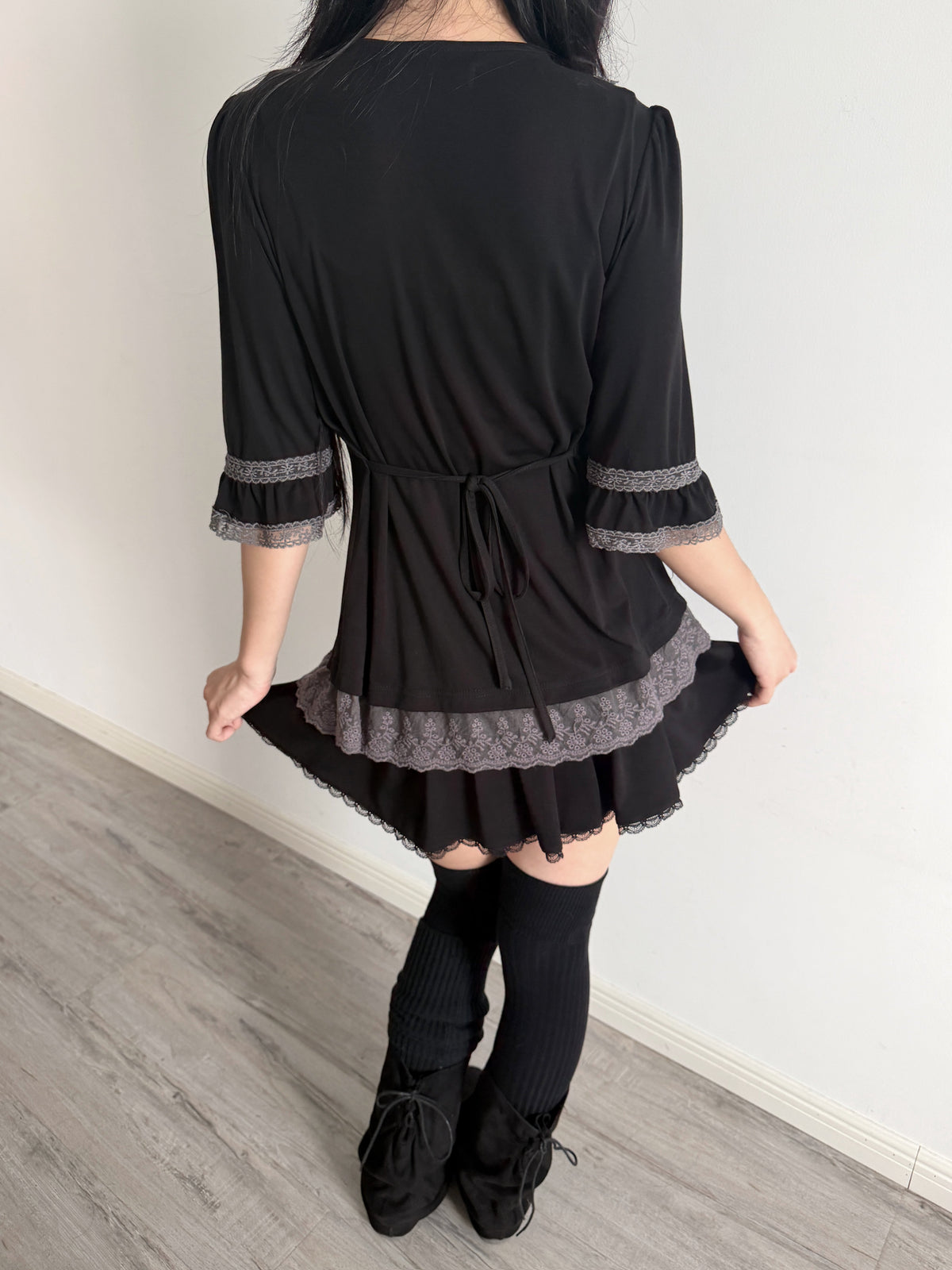 Layered Frill Lace Tie Cardigan – Dark Coquette, 3/4 Sleeves
