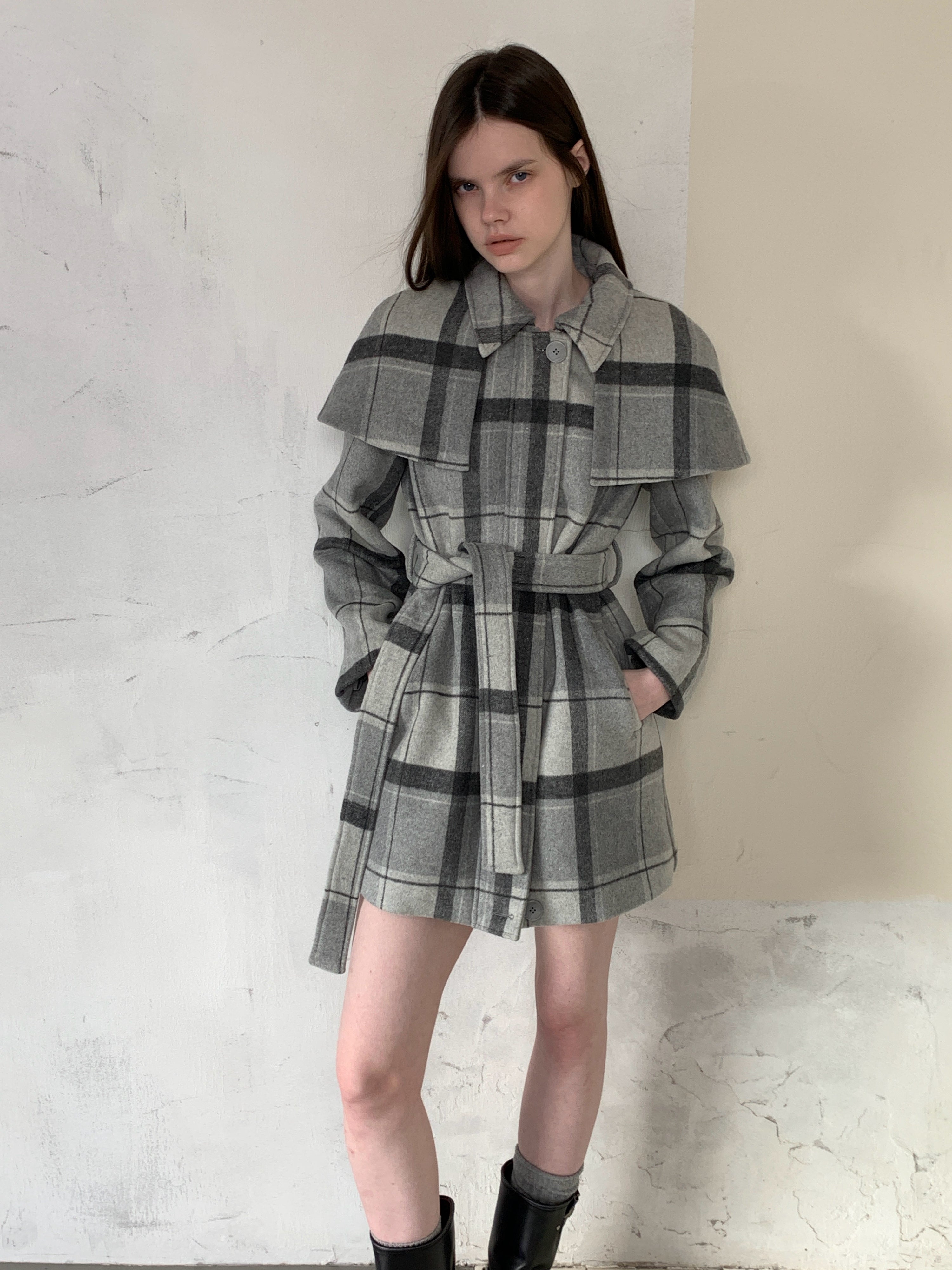 [A001071]Upper East Side Inspired Plaid Cape Coat