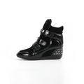 Retro rivet thick sole sneakers