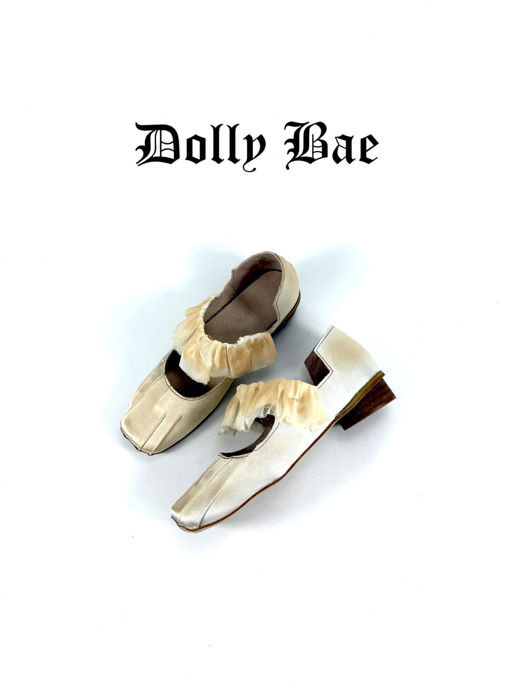 Dollybae Vintage Lace Round-Heel Pleated Satin Shoes