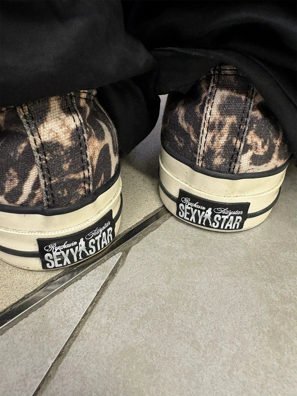 Leopard Print Canvas Shoes – Y2K Animal Print Lace-Up Sneakers
