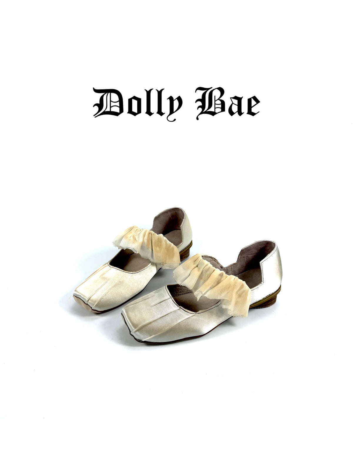 Dollybae Vintage Lace Round-Heel Pleated Satin Shoes