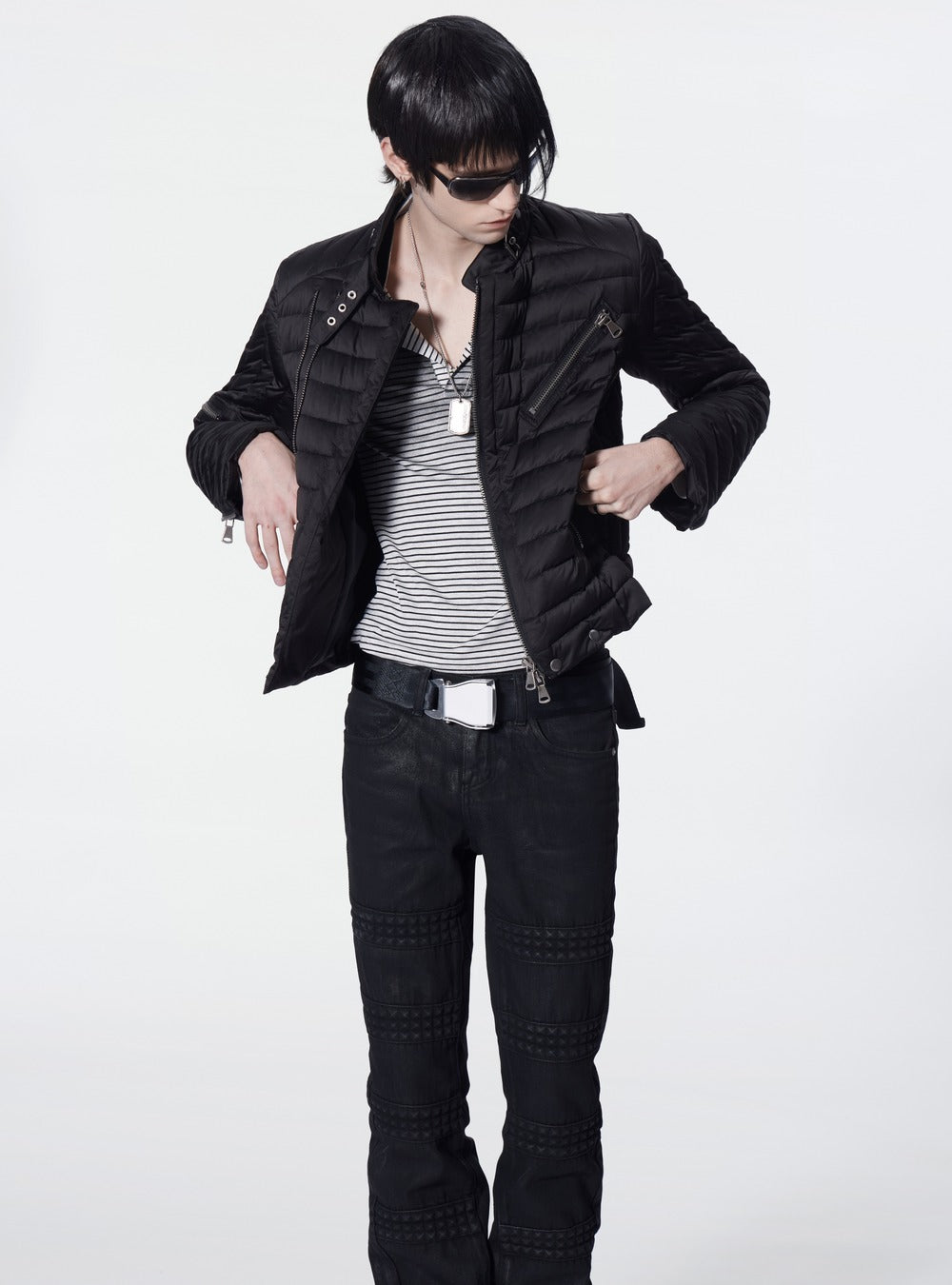 Multi-zip fitted quilted padded jacket in black