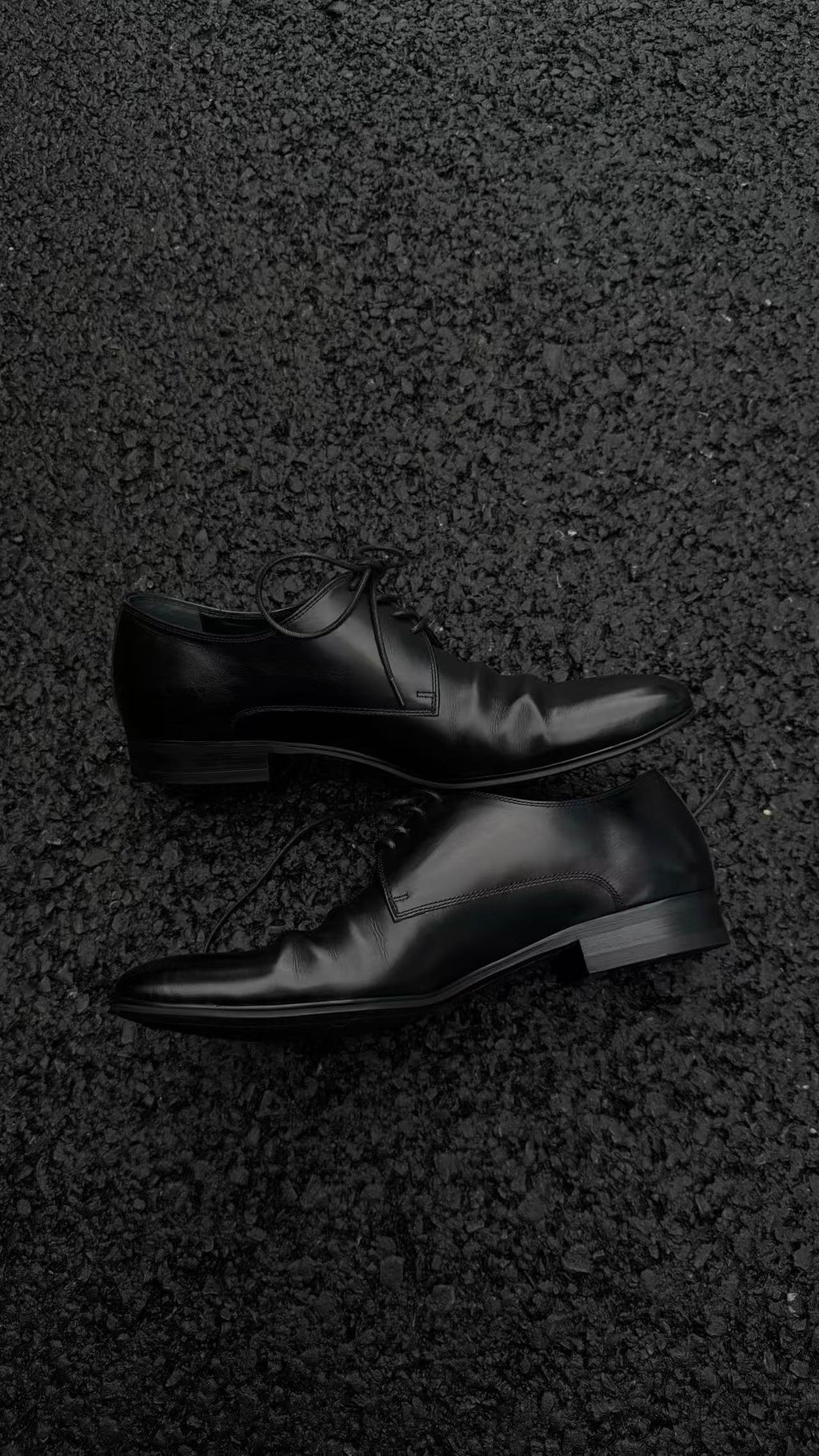Lace-Up Pointed Derby Shoes