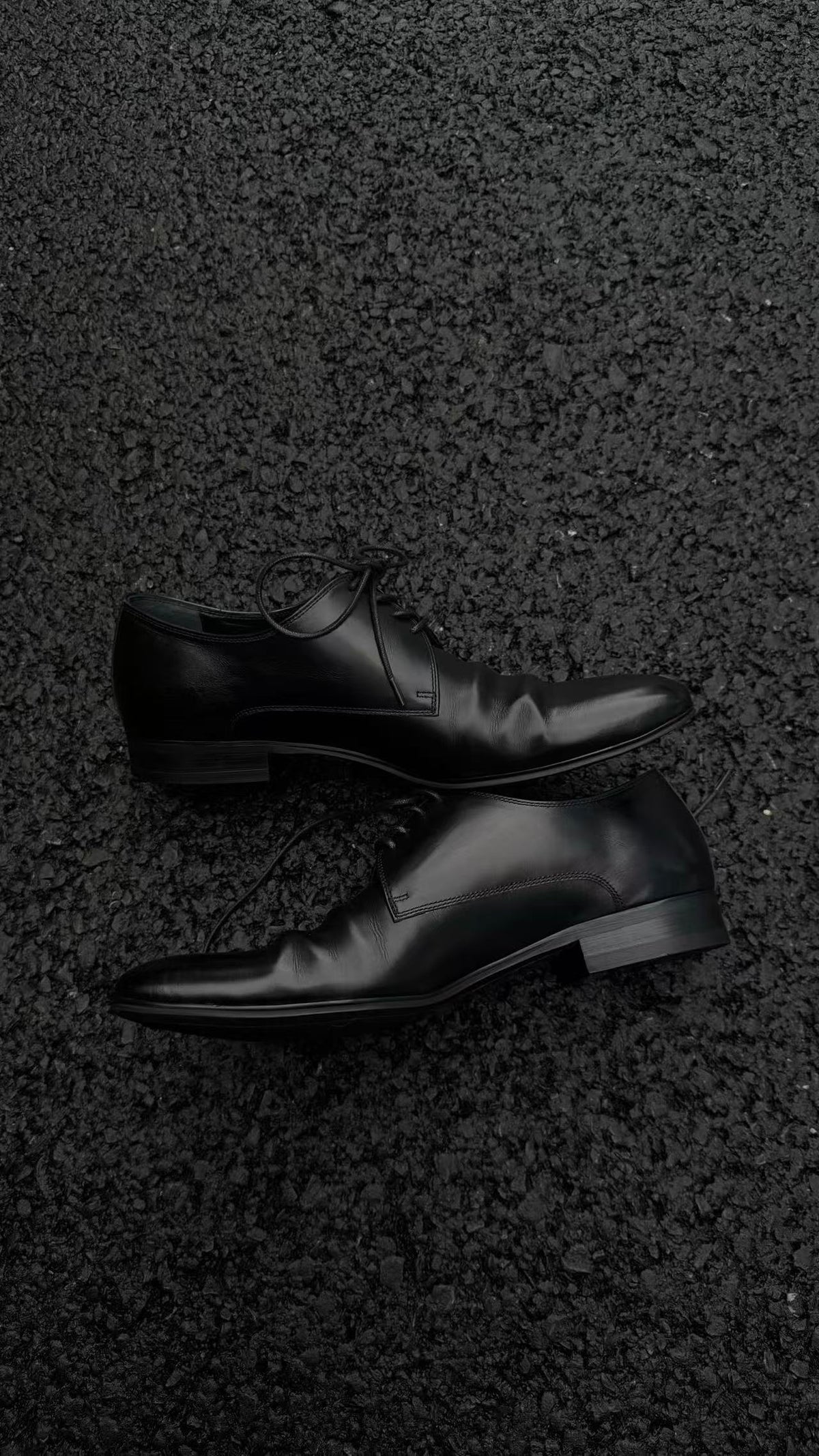Lace-Up Pointed Derby Shoes