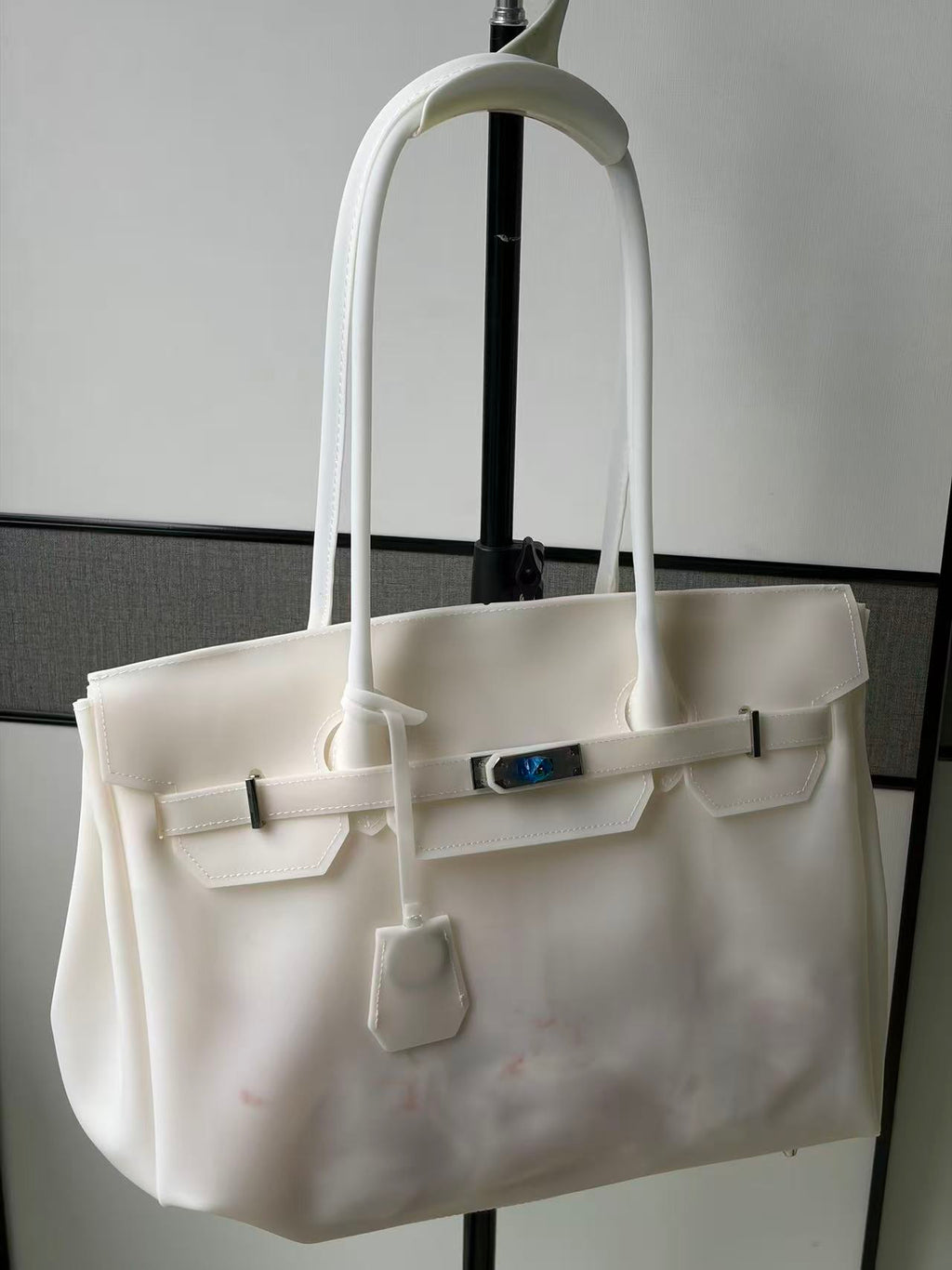 SAMPLE SALE