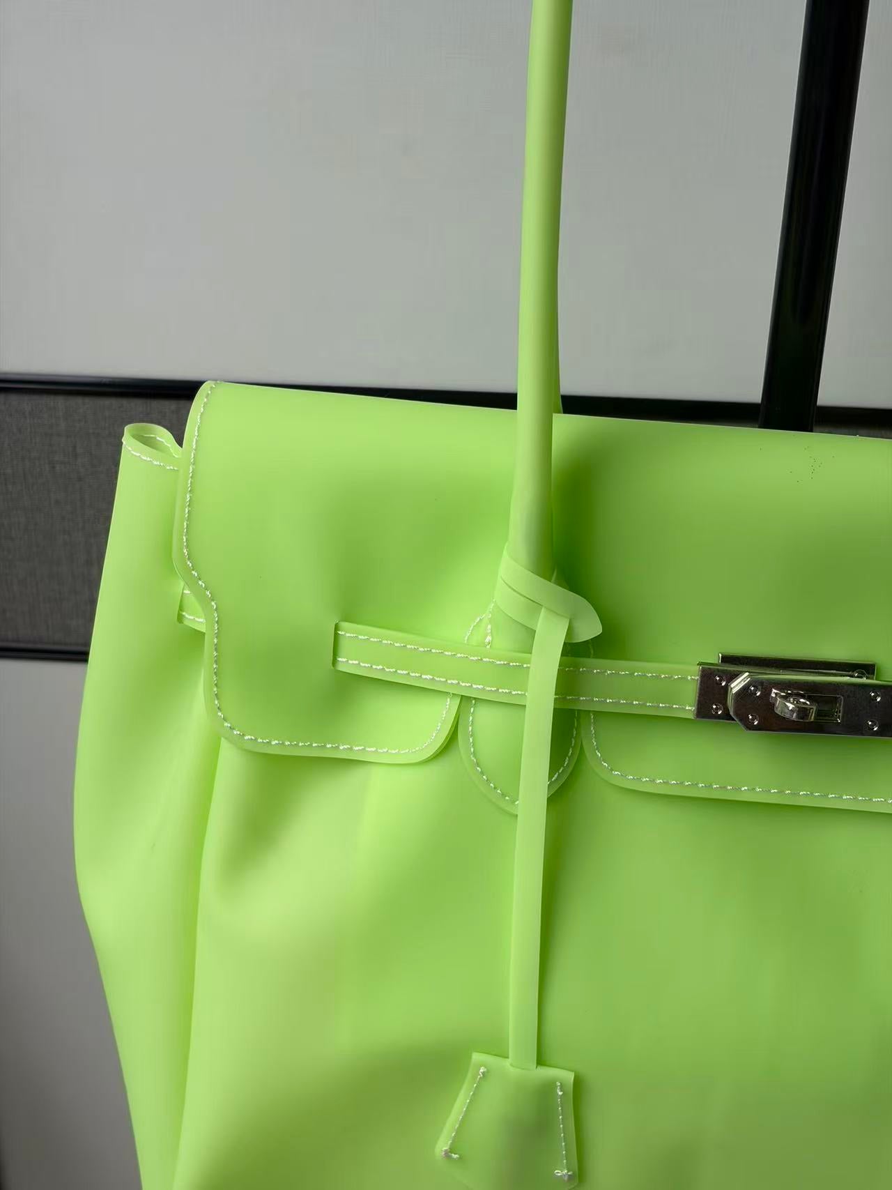 SAMPLE SALE