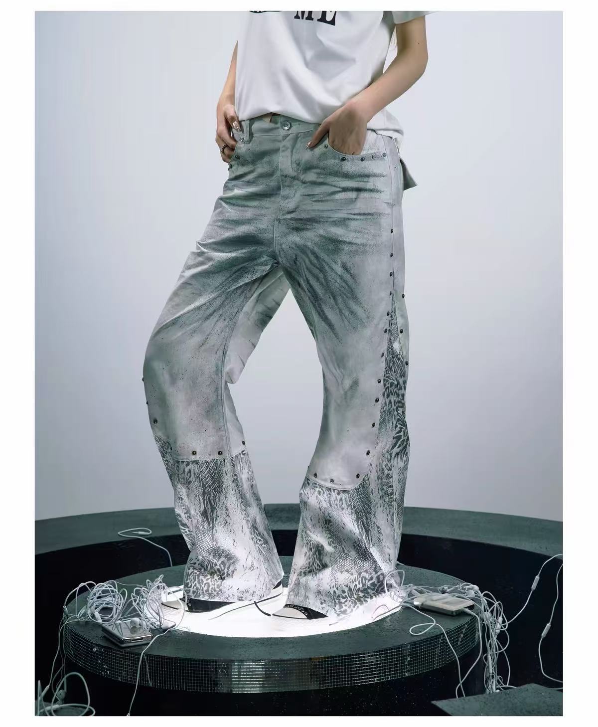 PAIKI Python Effect Leopard Print Straight-Leg Jeans