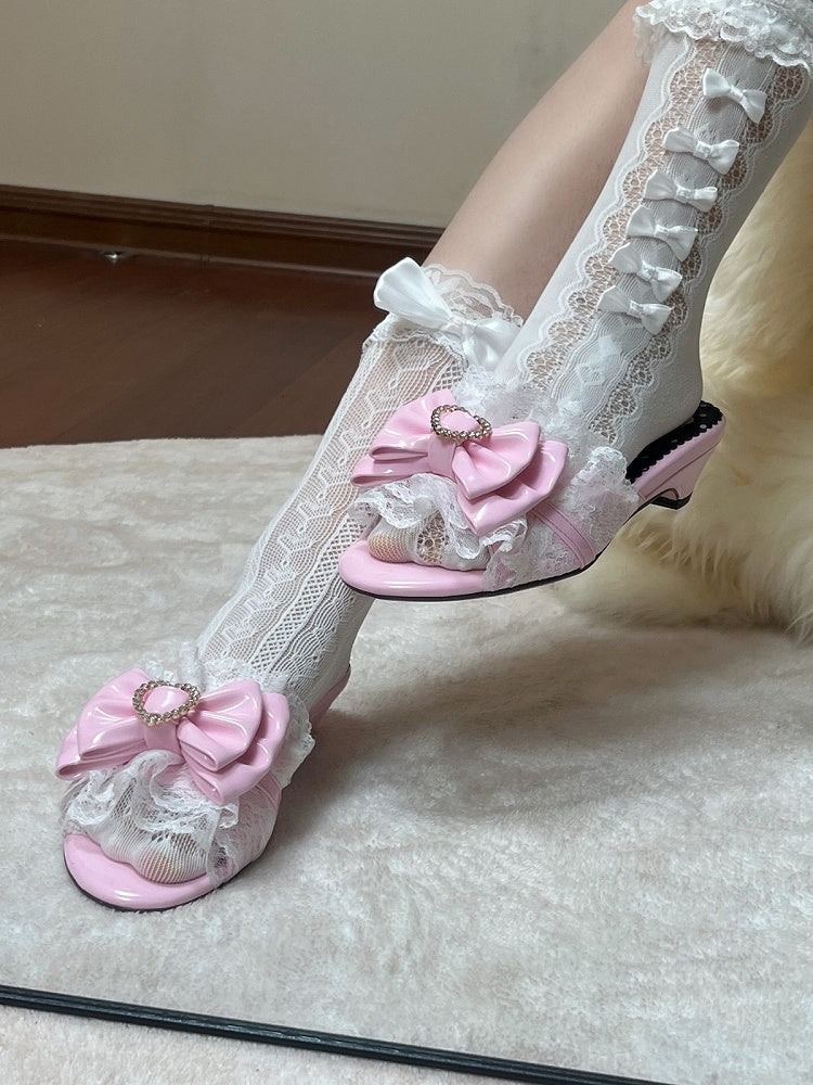 Pink gyaru sandals with bowknot, lace trim and heart buckle