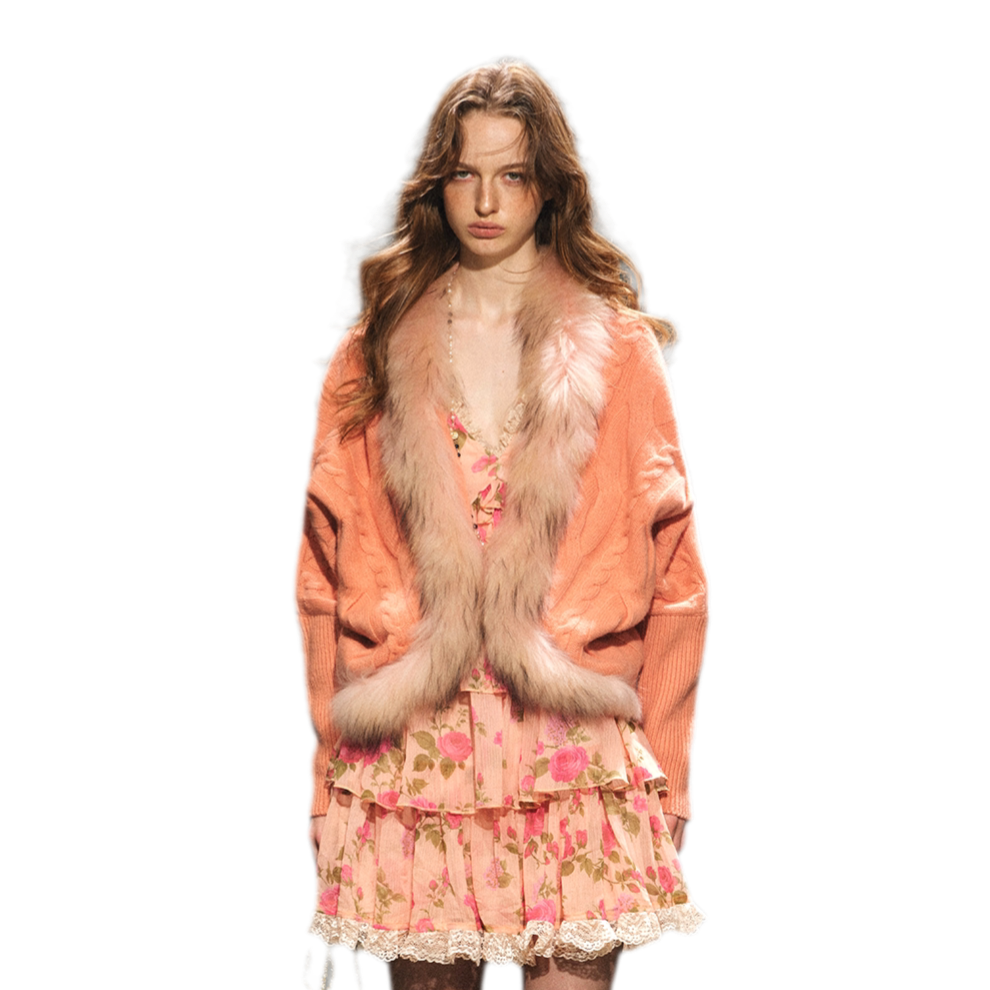 Cropped cable knit batwing wool cardigan with fur collar