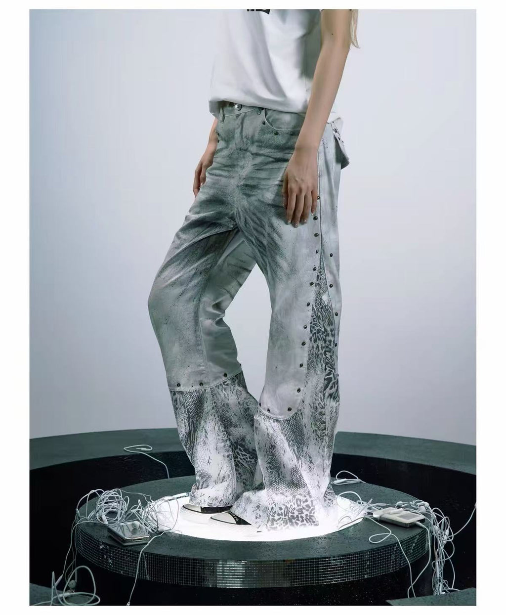 PAIKI Python Effect Leopard Print Straight-Leg Jeans