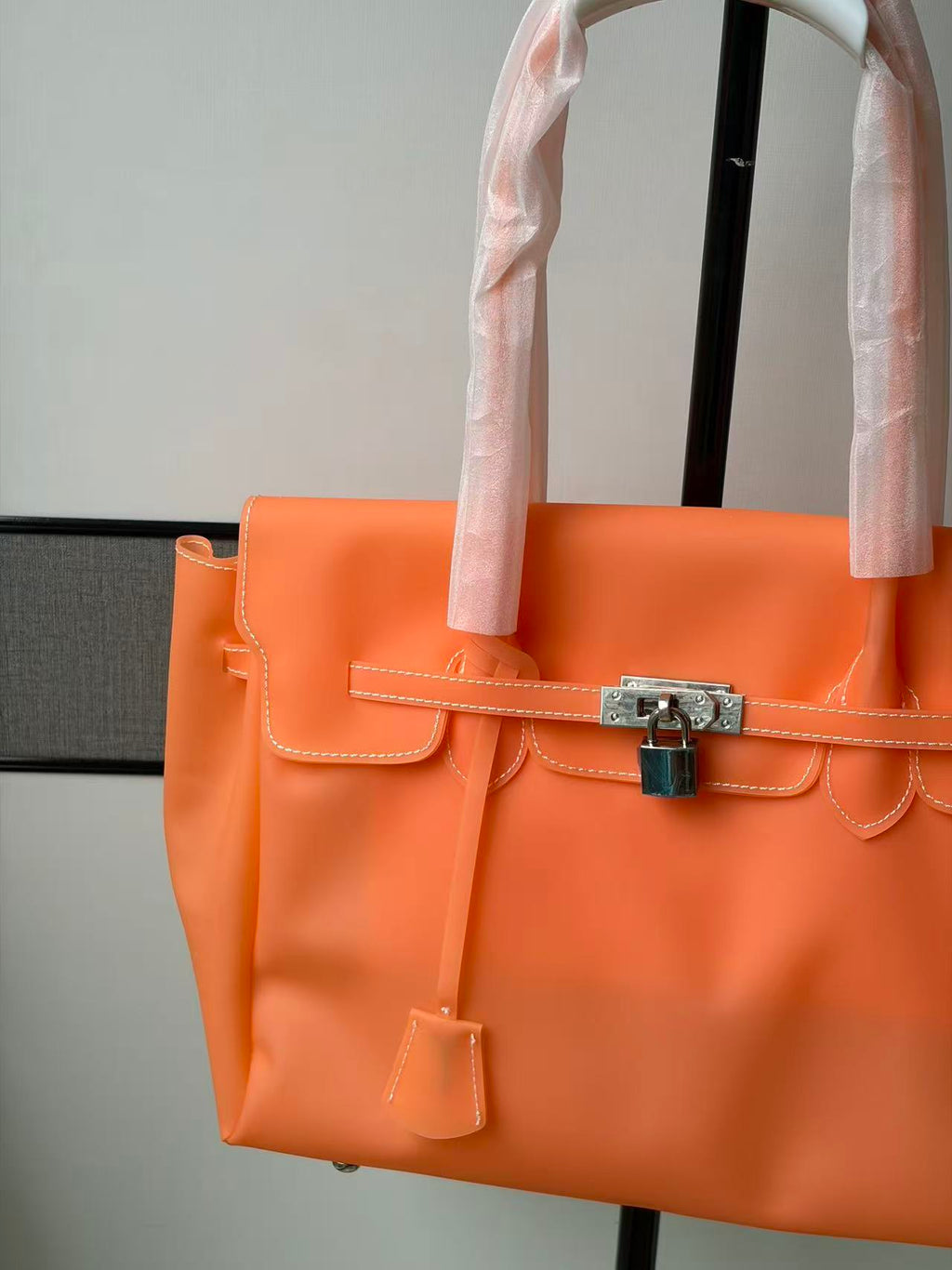 SAMPLE SALE