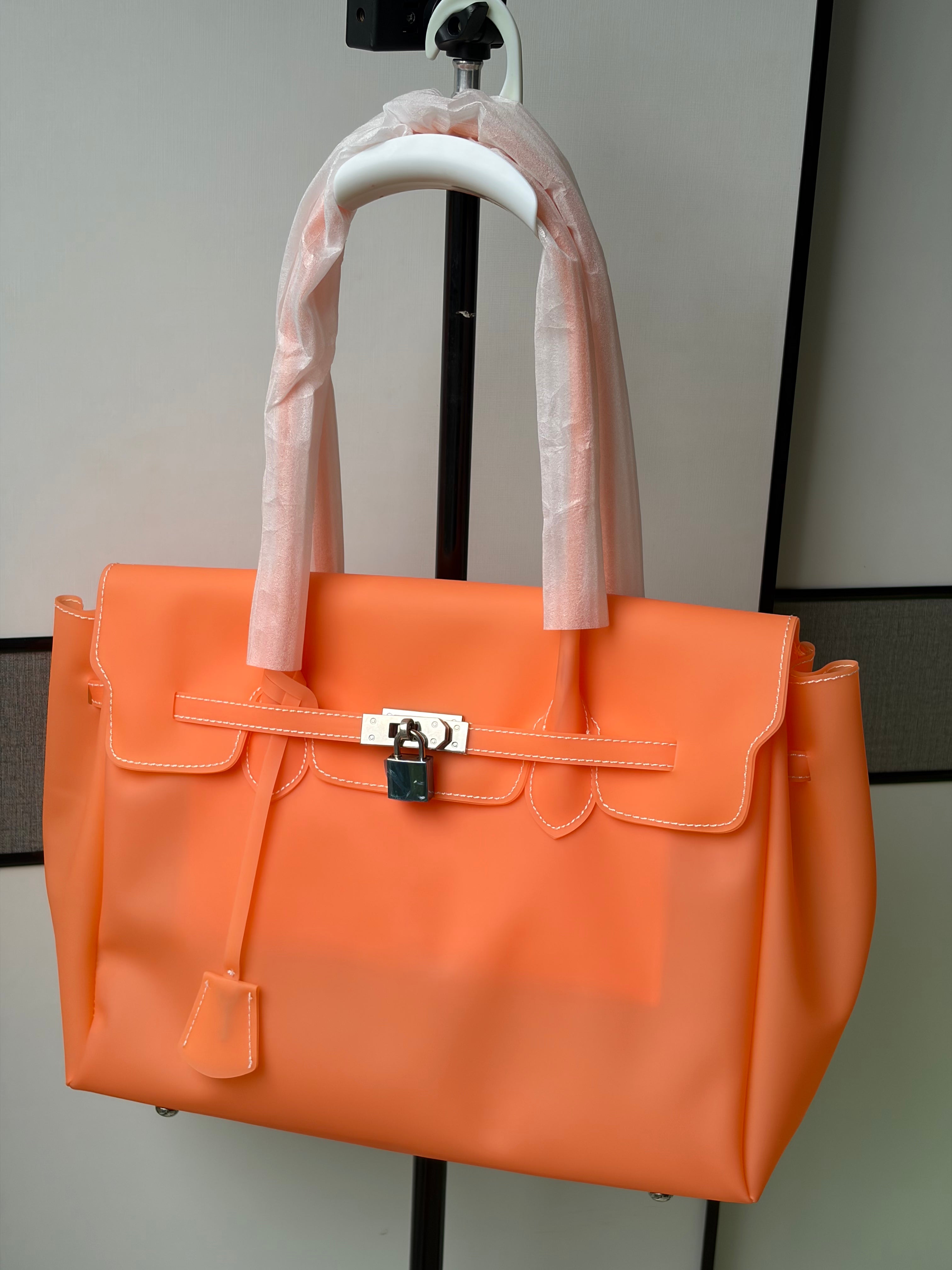 SAMPLE SALE