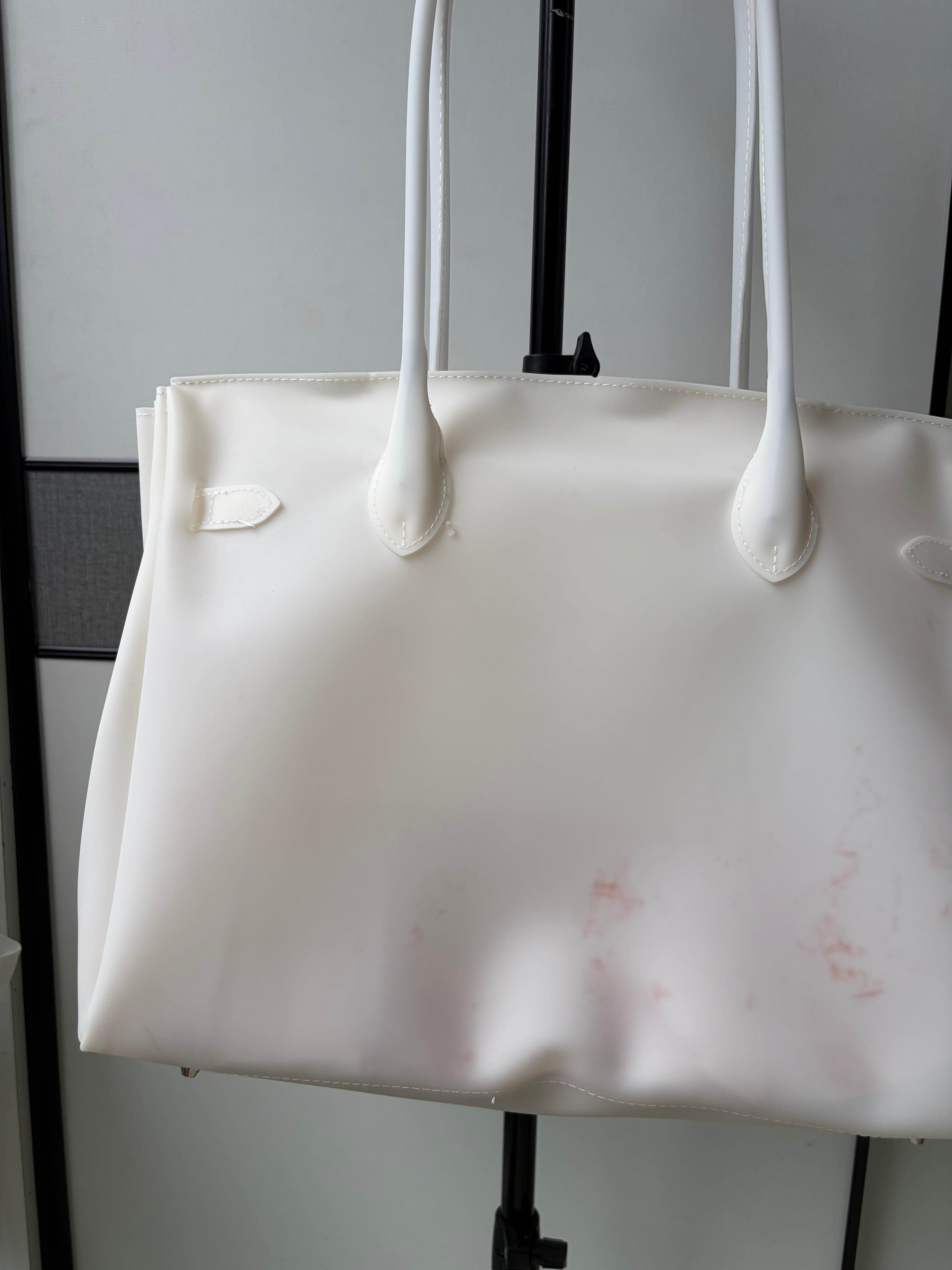SAMPLE SALE