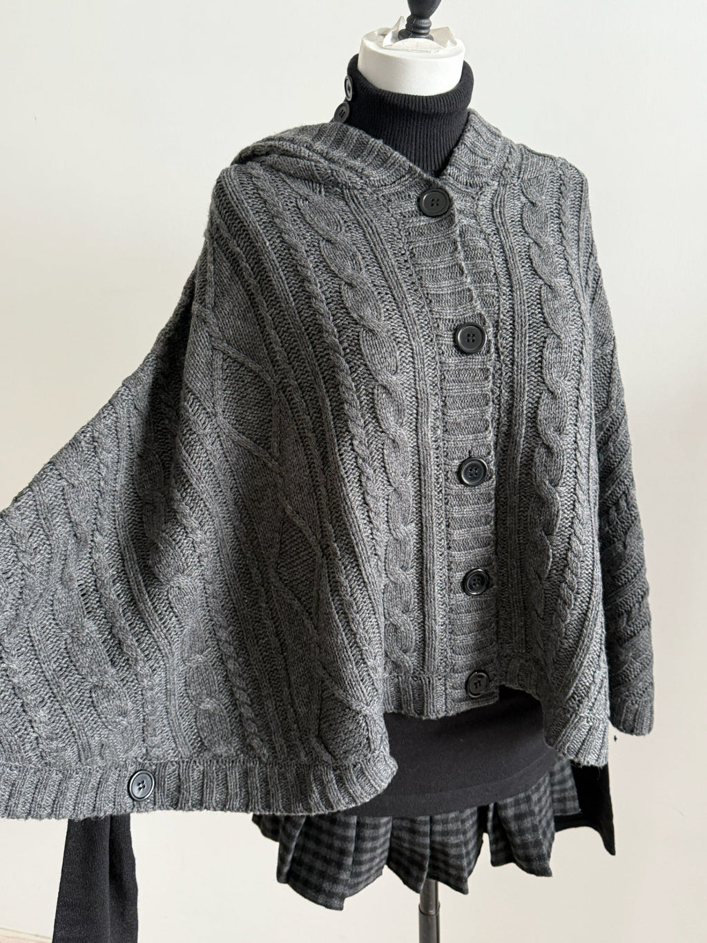 Vintage Knit Hooded Poncho – Batwing Sleeves, Grey & Black Wool Blend