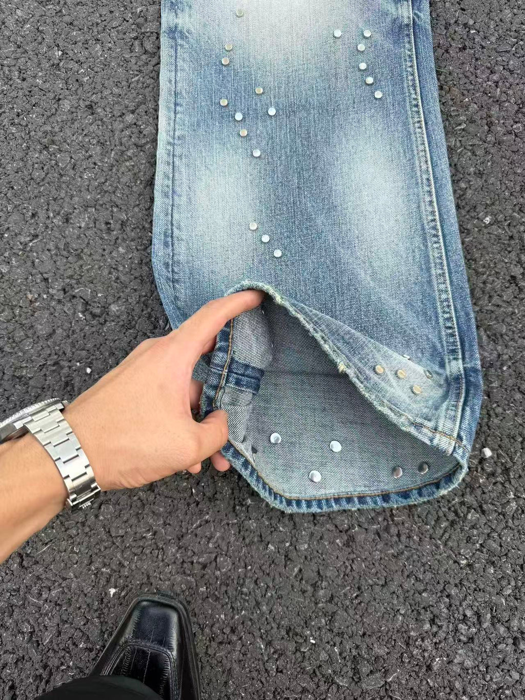 Frosted Glacier Fresh-Wash Distressed Whisker  Flare-Leg Jeans