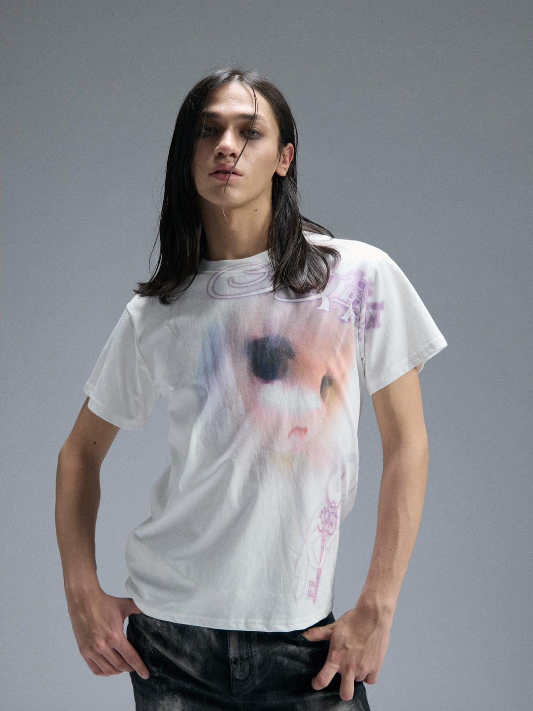 PAIKI Girl Portrait Print T-Shirt
