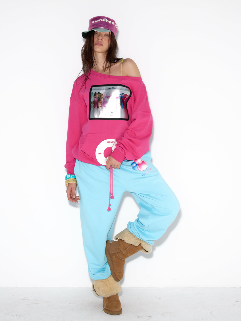 NORGIRA iPod Metallic Print Off-Shoulder Sweatshirt – Magenta